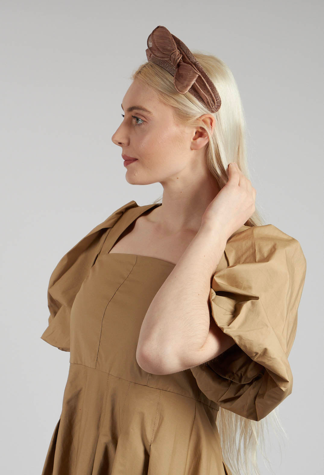 Bow Headband in Coffee