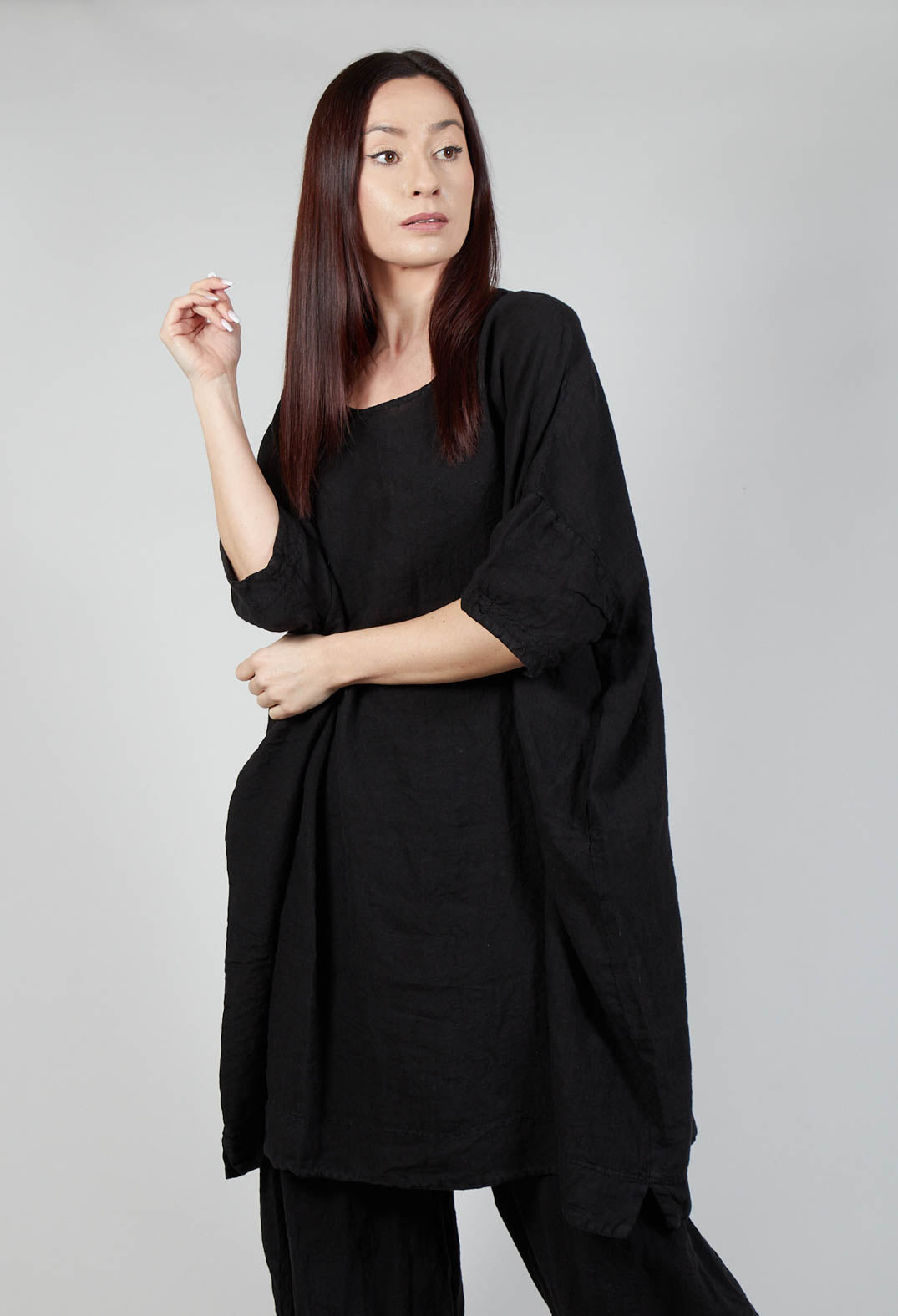 Boxy Fit Linen Dress in Black