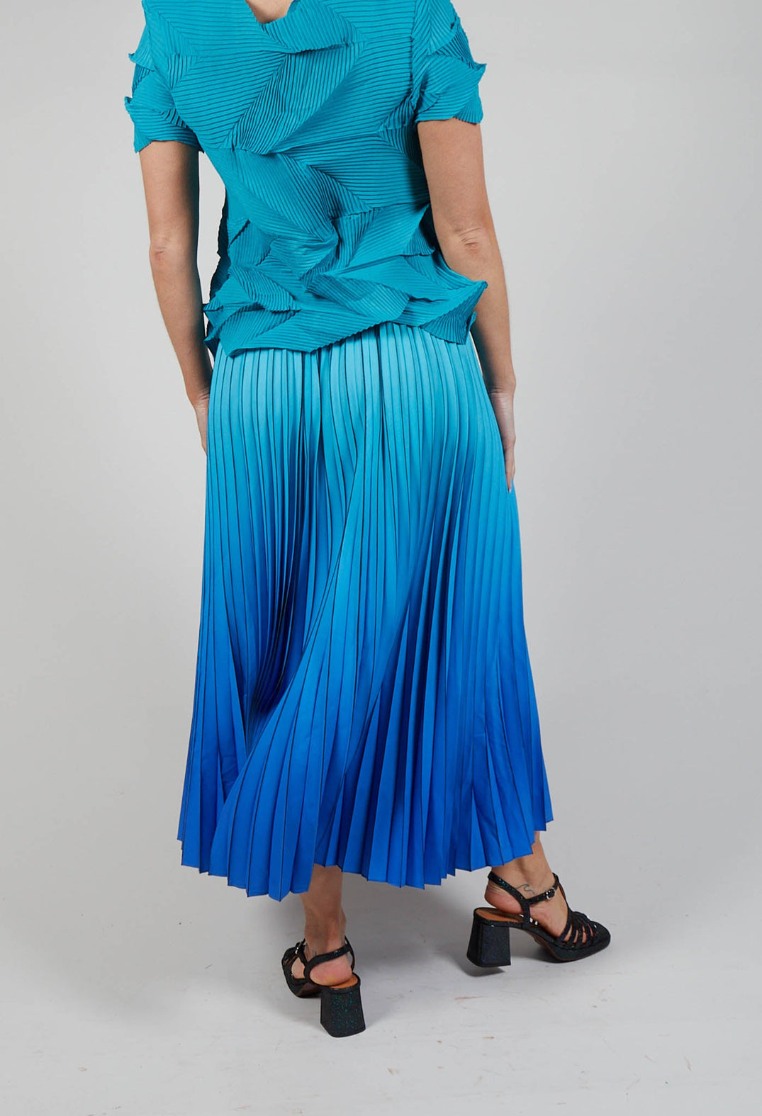 Boxy Skirt in Blue Bird and Dazzling Blue