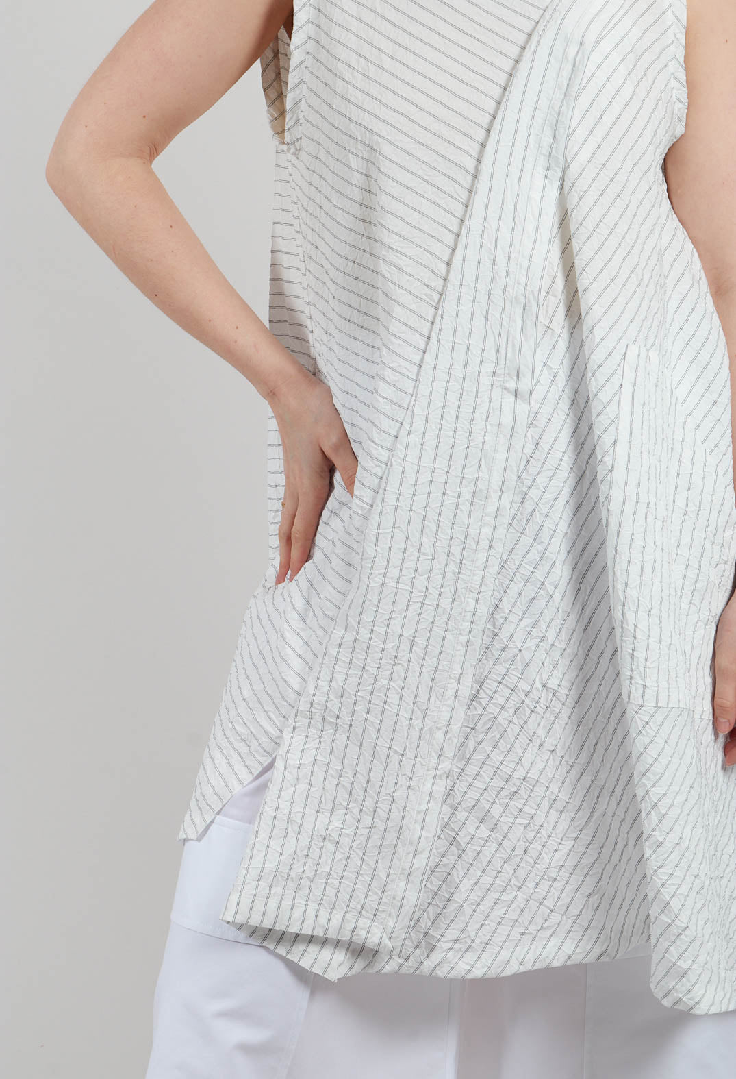 Brom Tunic in White with Black Stripes
