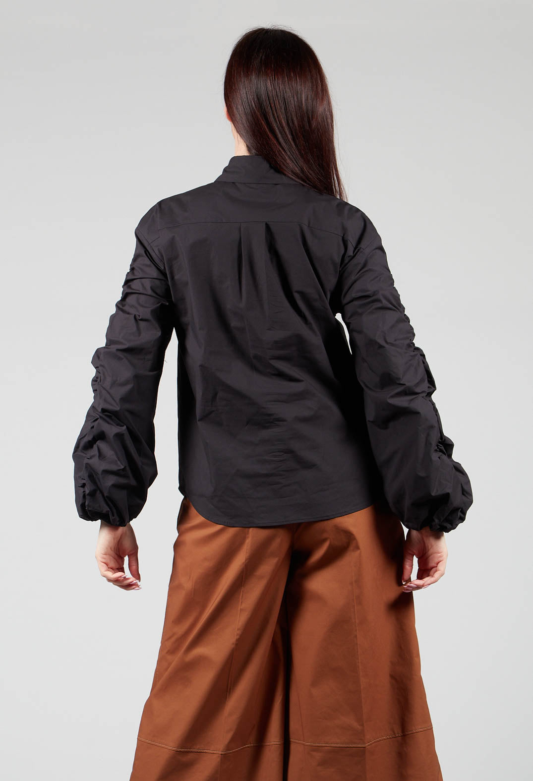 Bubble Sleeve Shirt in Summer Black