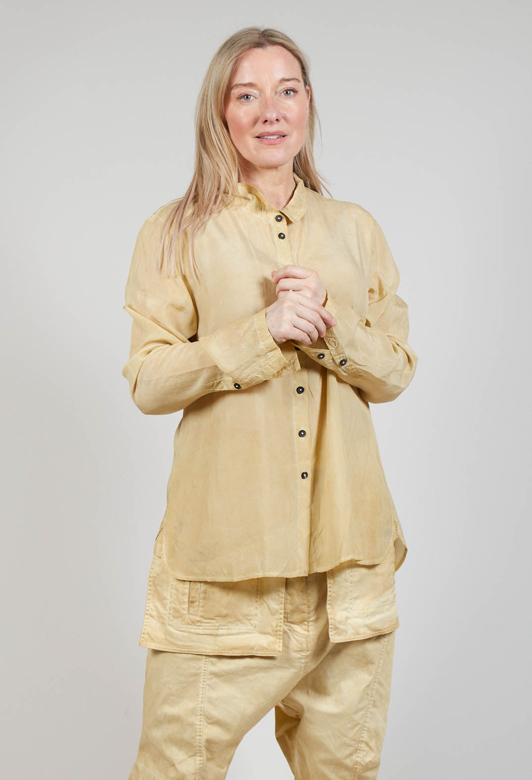 Button-Up Blouse in Wax Cloud