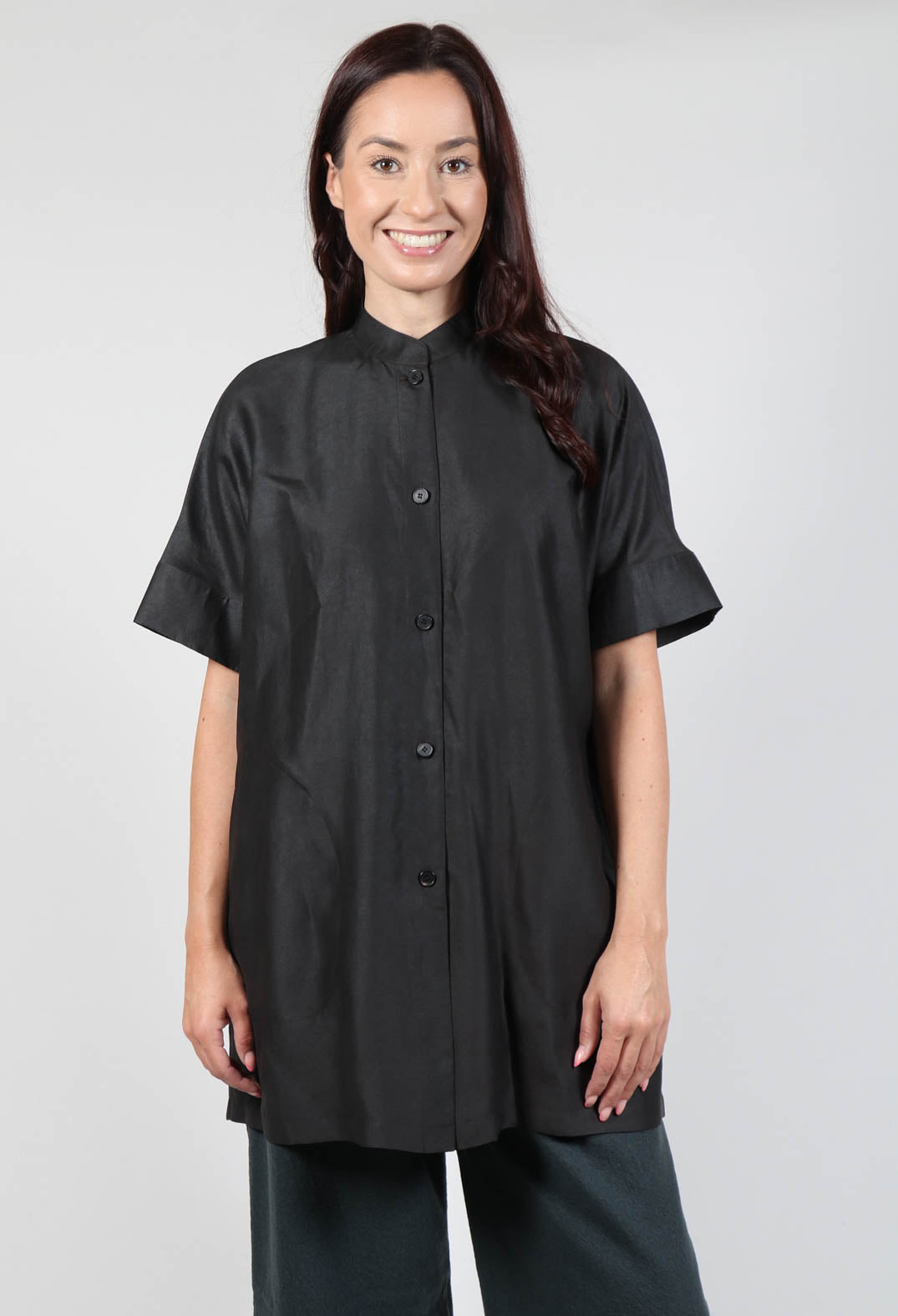 Button Up Shirt in Black