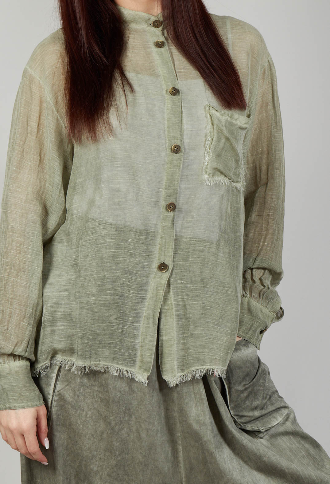 Button Up Shirt in Tinto Freddo Olive