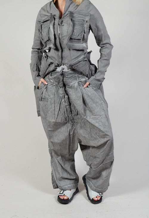 Button-Up Trousers in C.Coal 70% Cloud