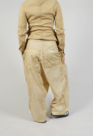 Button-Up Trousers in Wax Cloud