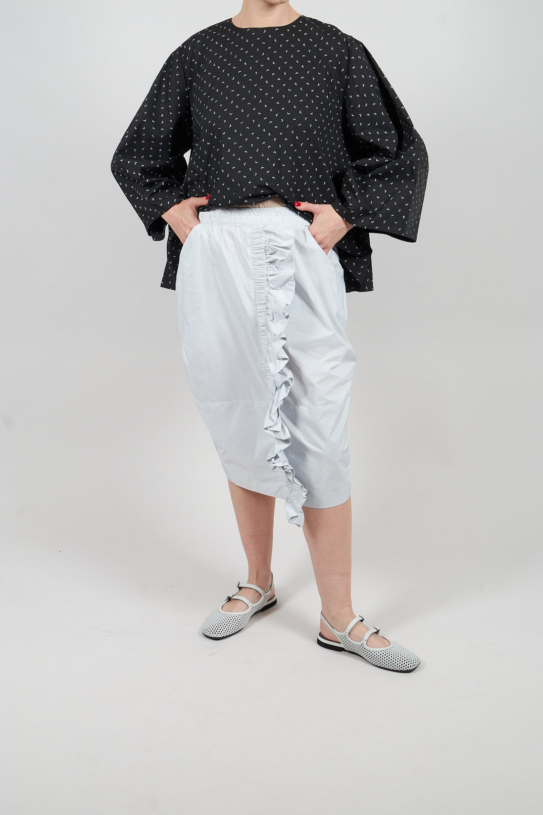 Taffeta Skirt with Ruffle Front in Grey Pinstripe