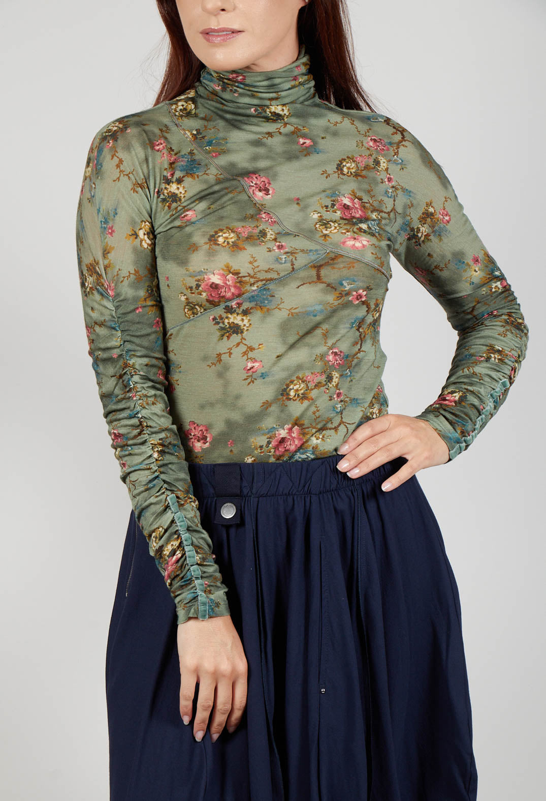 Calm Top in Green