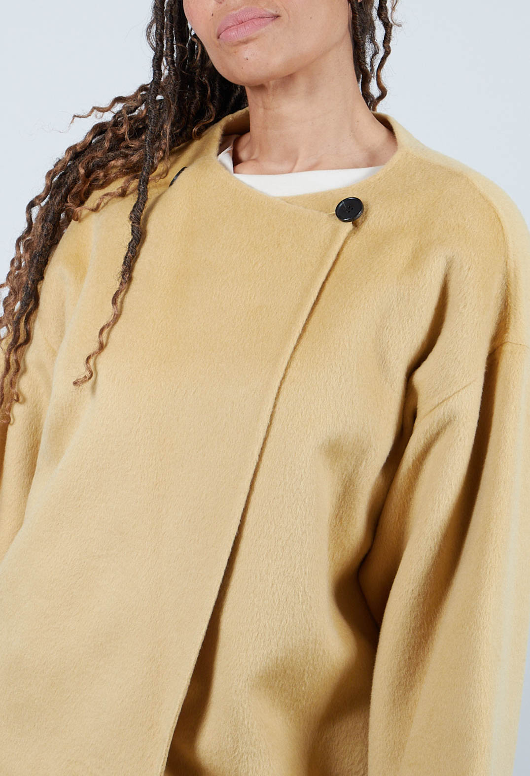 Cashmere Coat in Mimosa