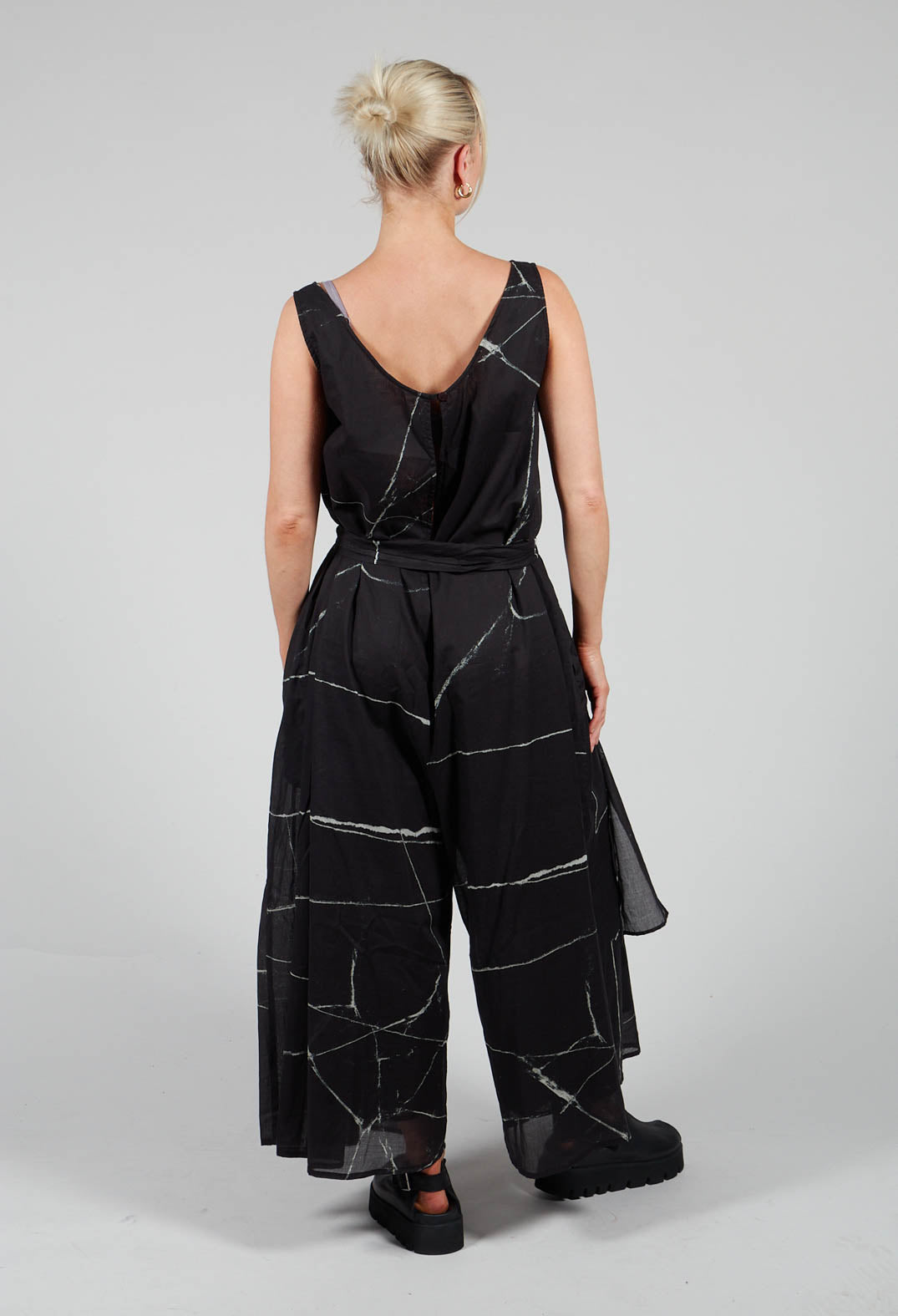 Ceila Printed Jumpsuit in Off Black Banner