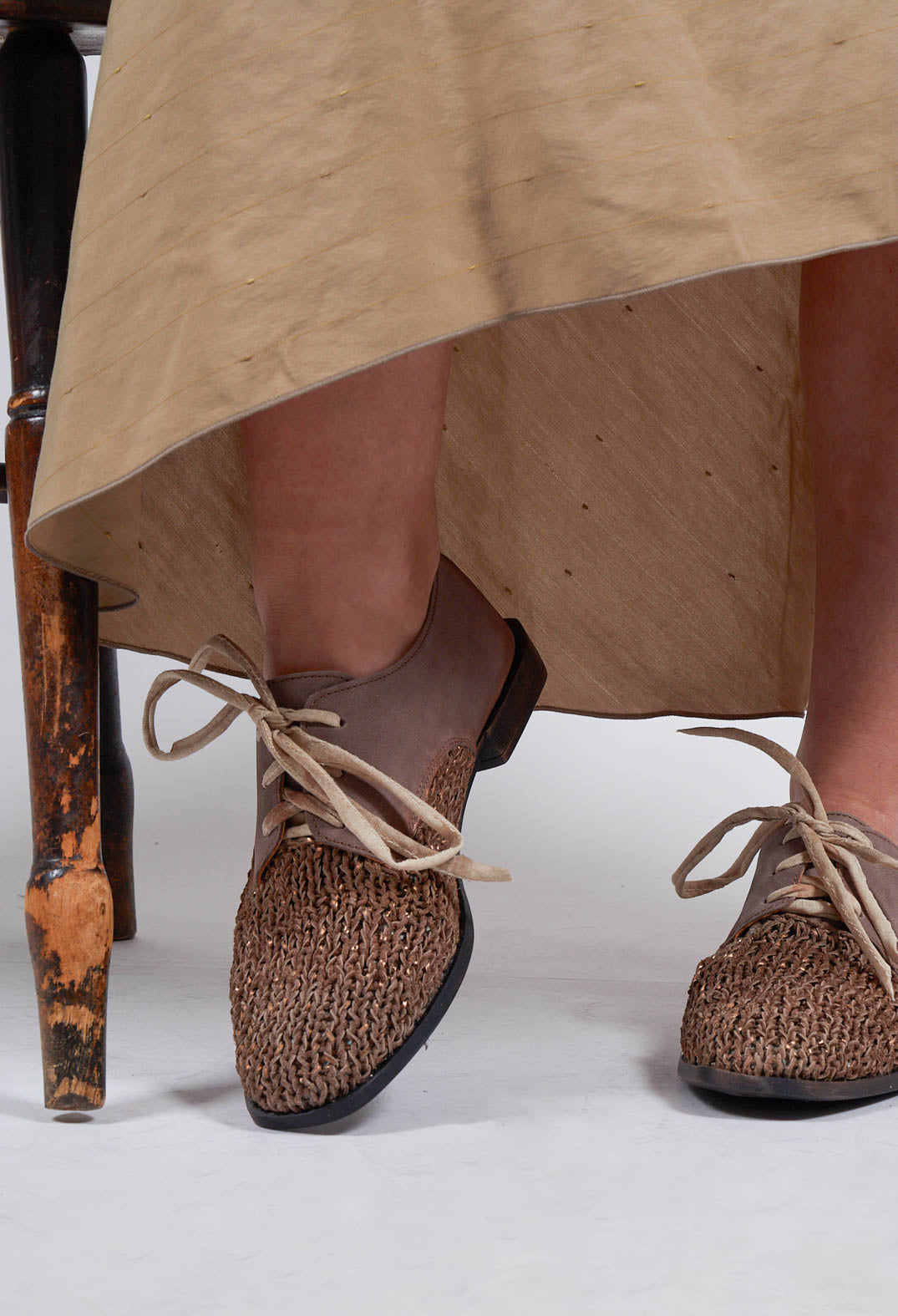 Cher Lace Up Shoes in Beige
