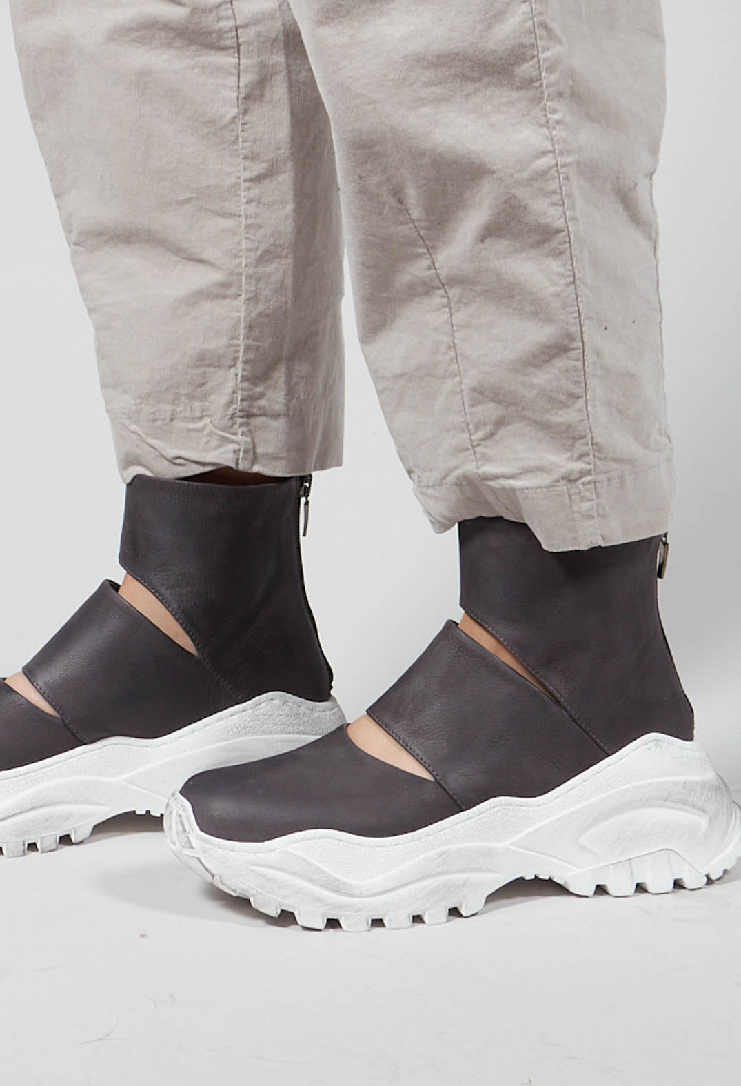 Cut out chunky online boots