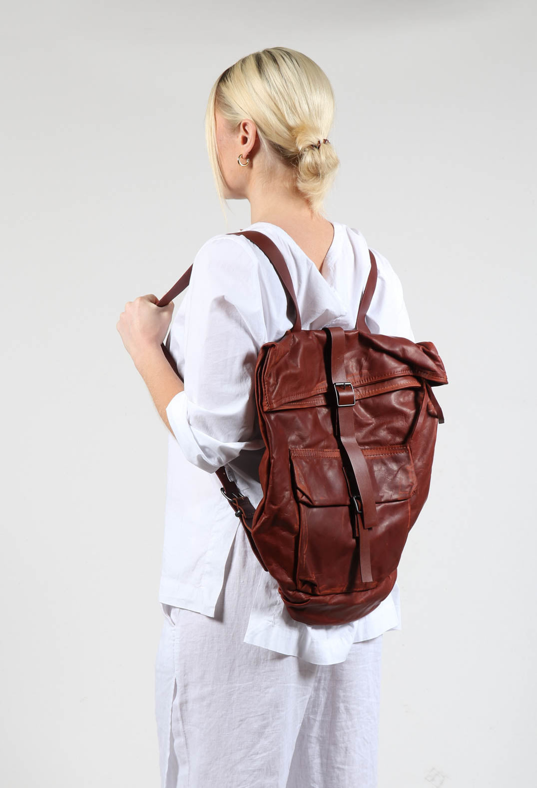 City Backpack in Waxy Cinnamon