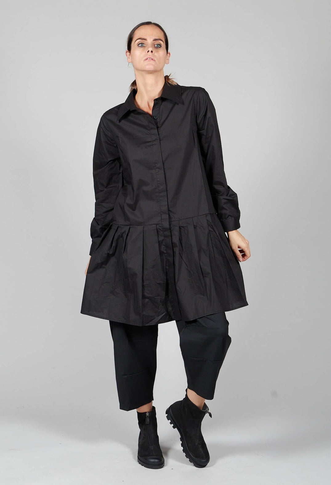 Collard Pleated Shirt Dress in Black