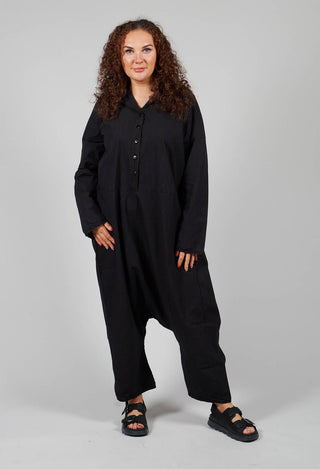 Connynie Jumpsuit in Kaviar