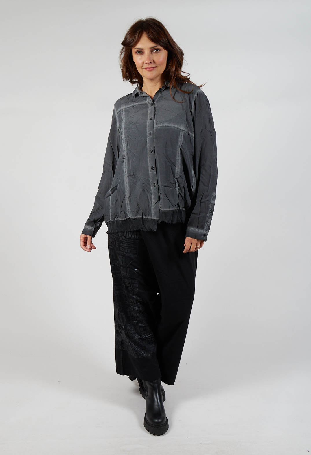 Contrast Hem Shirt in Coal Cloud