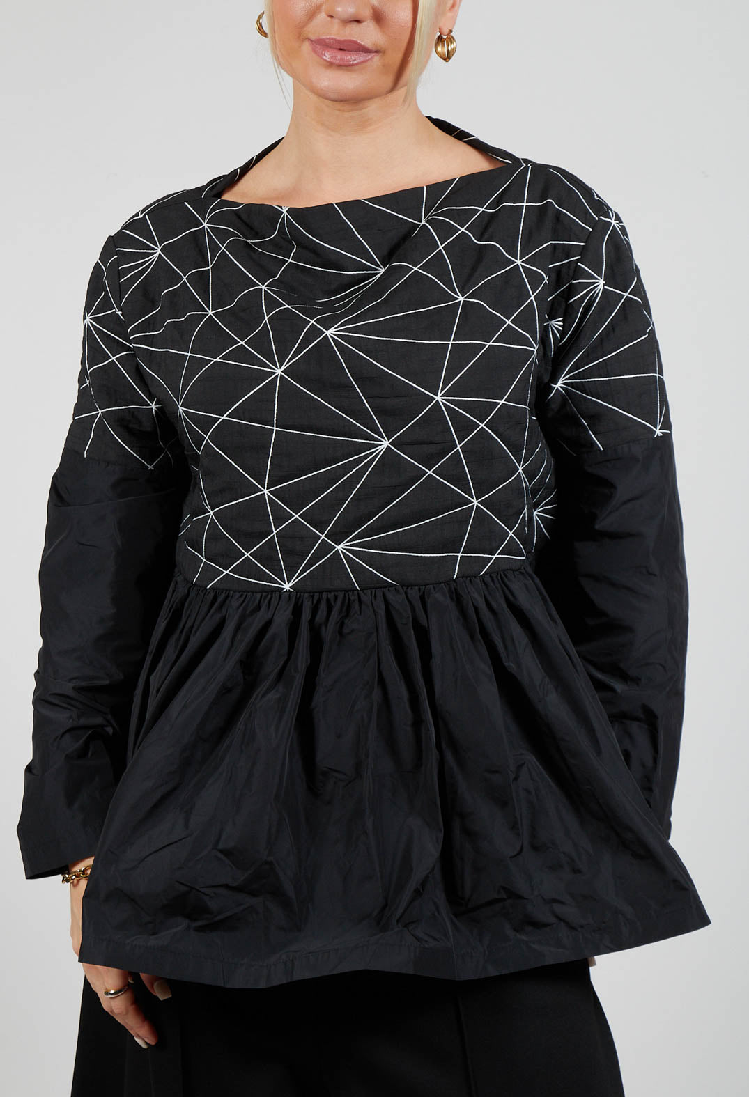 Contrast Oman Blouse in Black with White