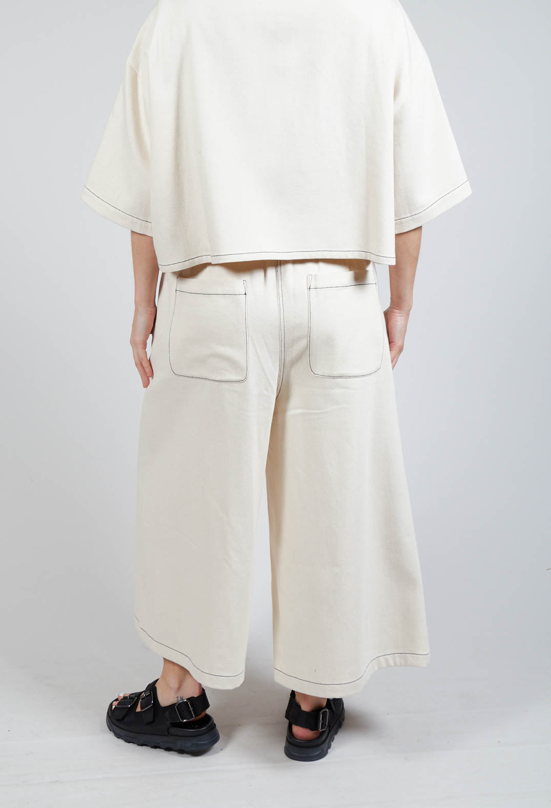 Contrast Stitch Wide Culottes in Off White