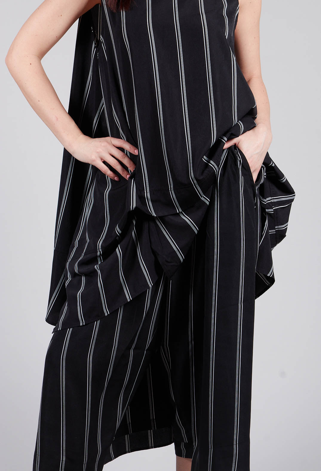 Contrasting Stripe Trousers in Black