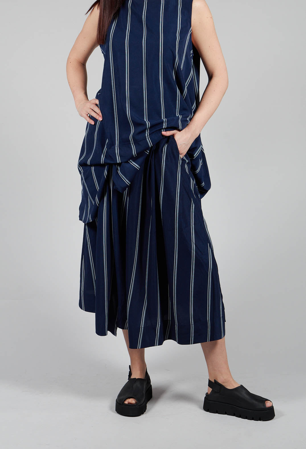 Contrasting Stripe Trousers in Navy