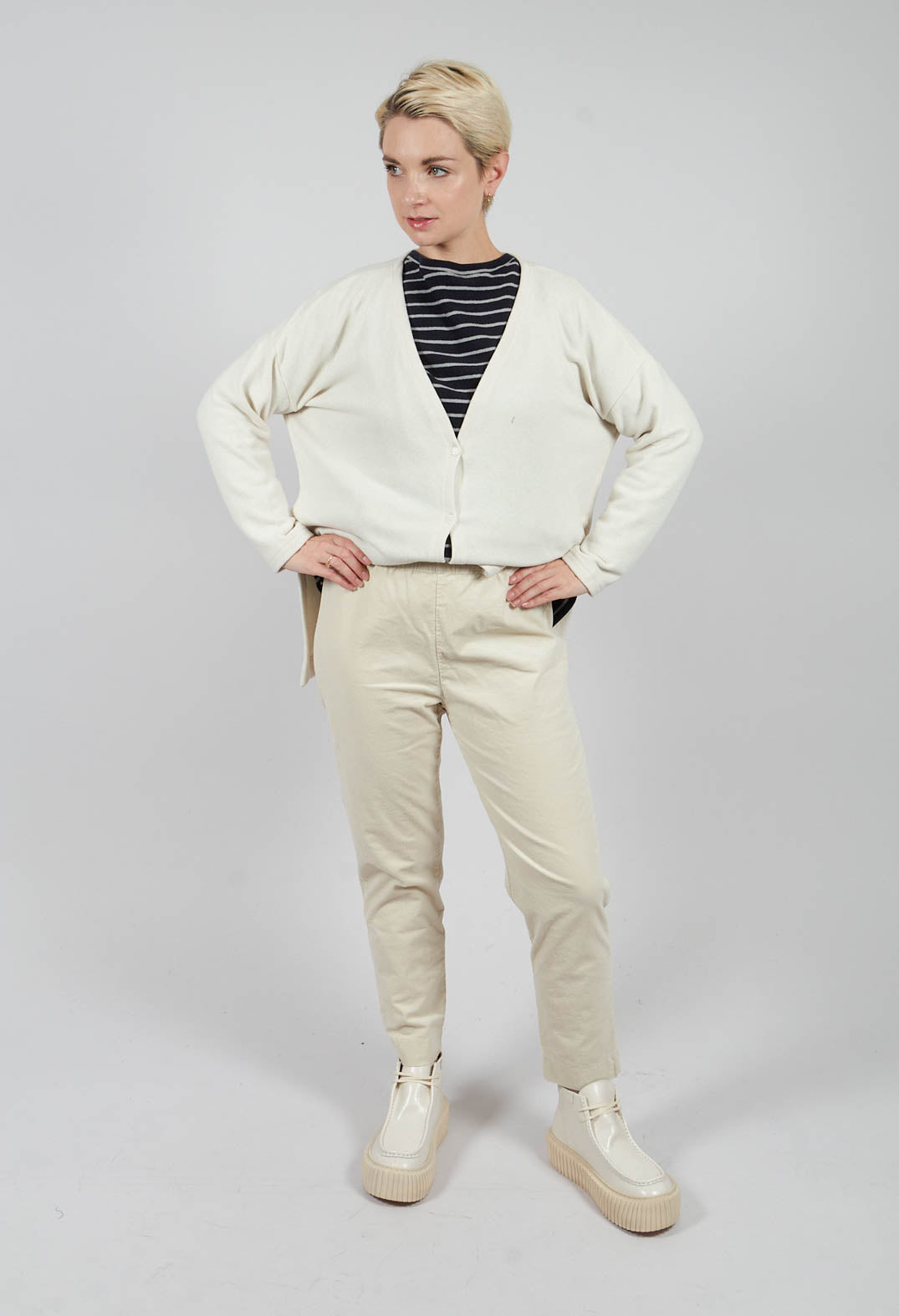 Cook V Trousers in Luna