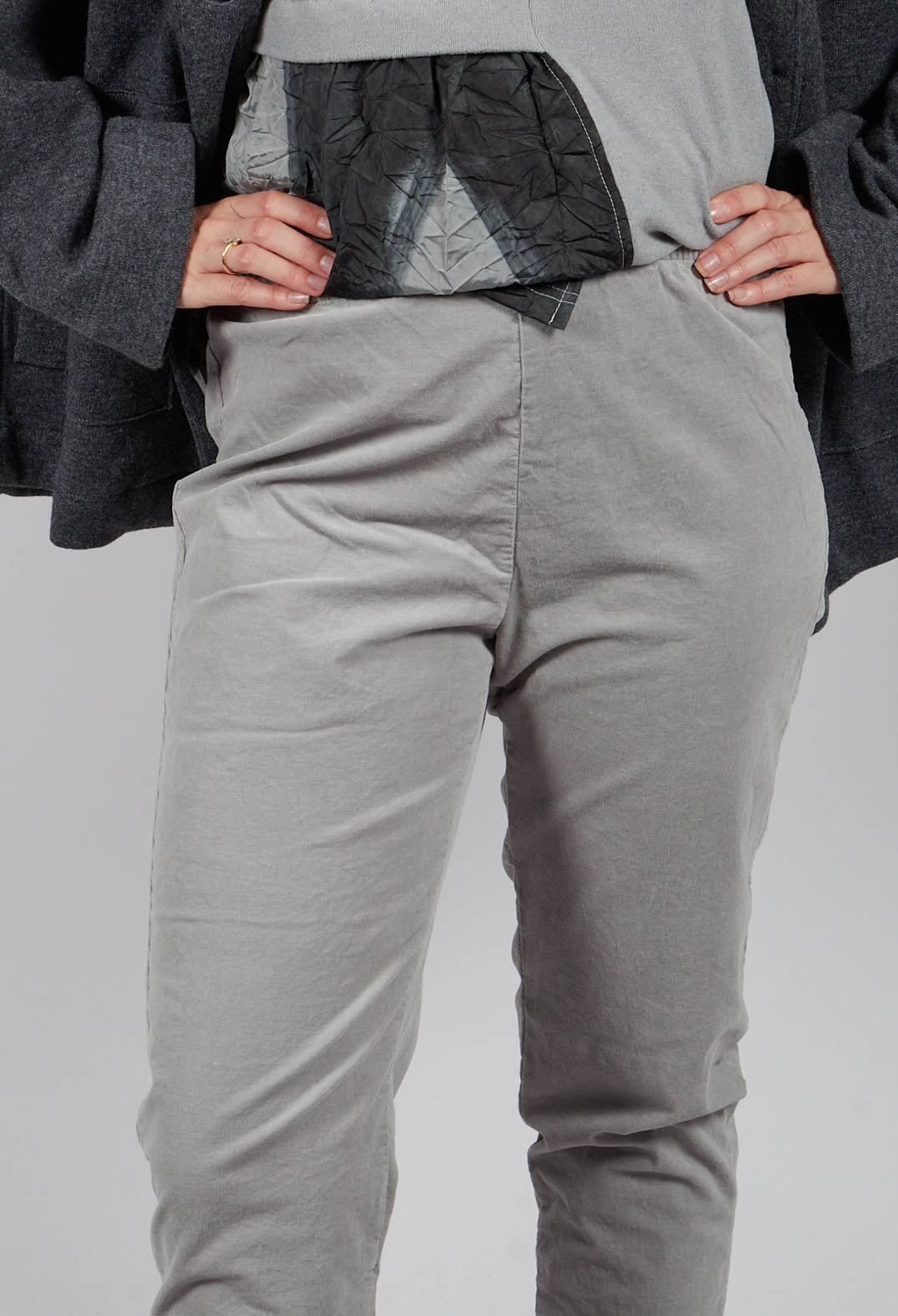Cook V Trousers in Nebbia