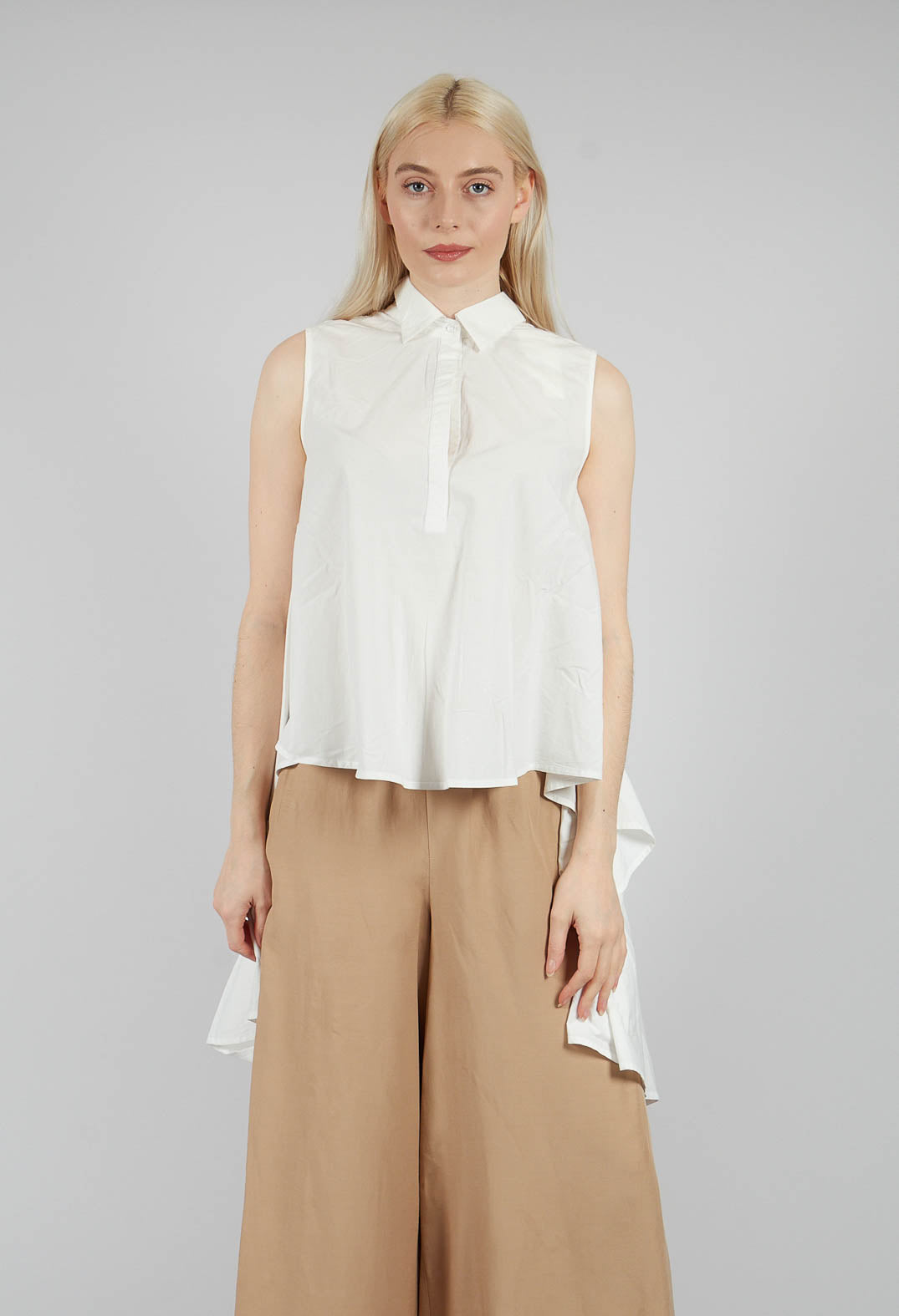 Coqui Top in Beige