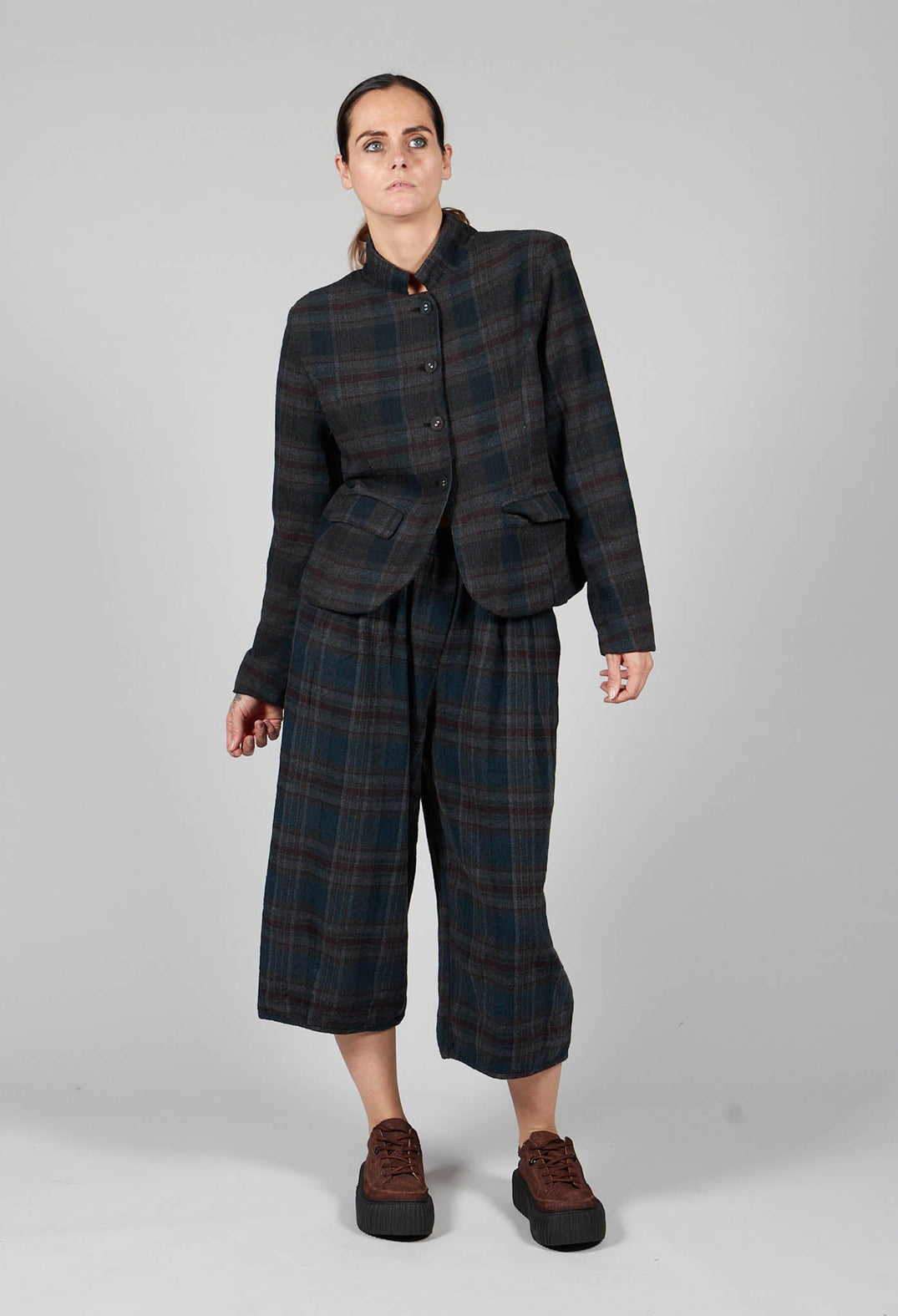 Cotton Plaid Cropped Jacket in Black