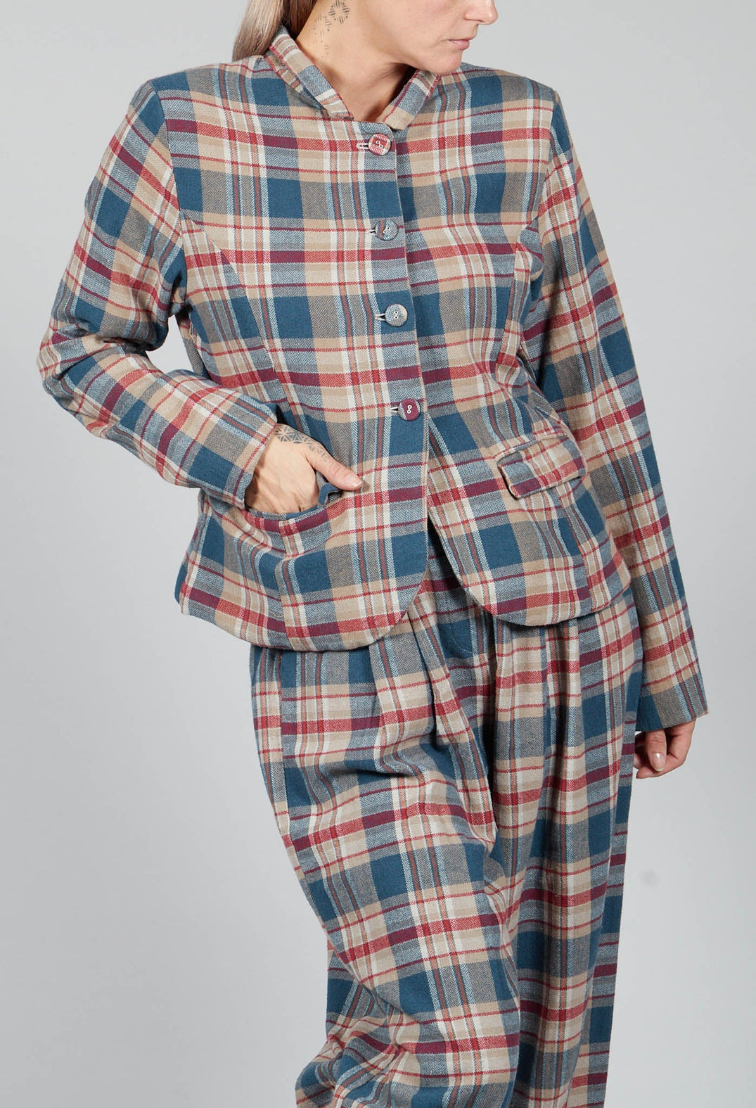 Cotton Plaid Cropped Jacket in Sand