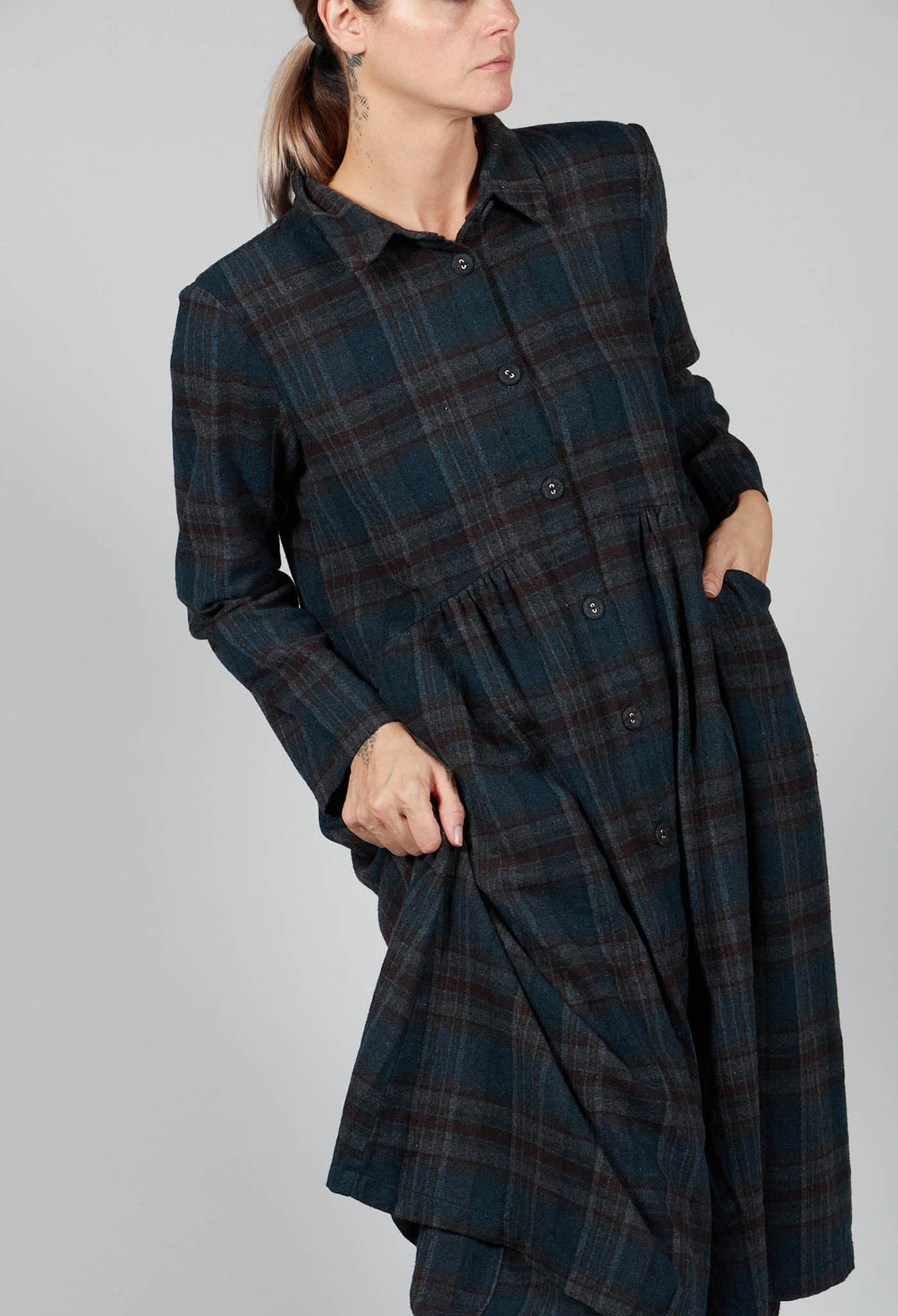 Cotton Plaid Tiered Waist Dress in Black