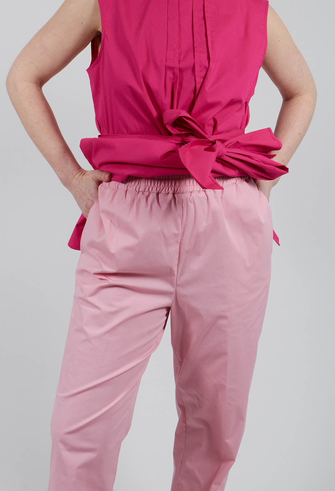Cotton Poplin Joggers in Flamingo