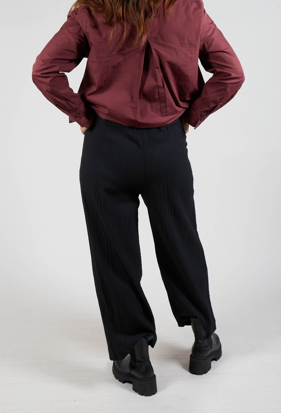 Crinkle Trousers in Black