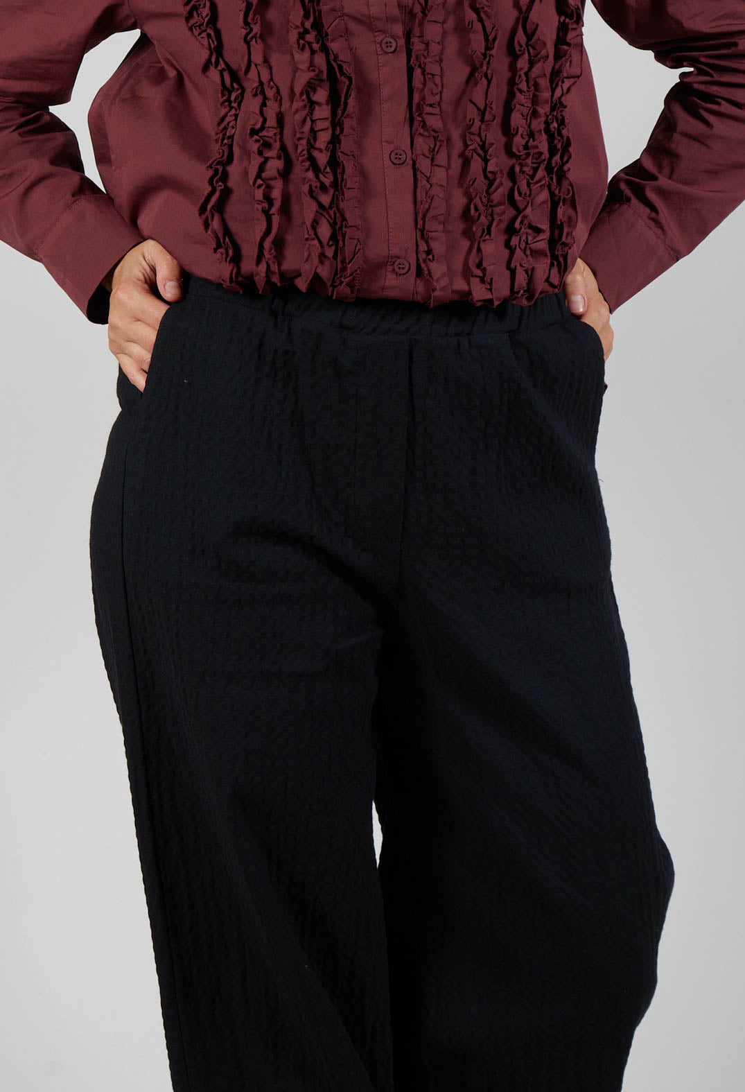 Crinkle Trousers in Black