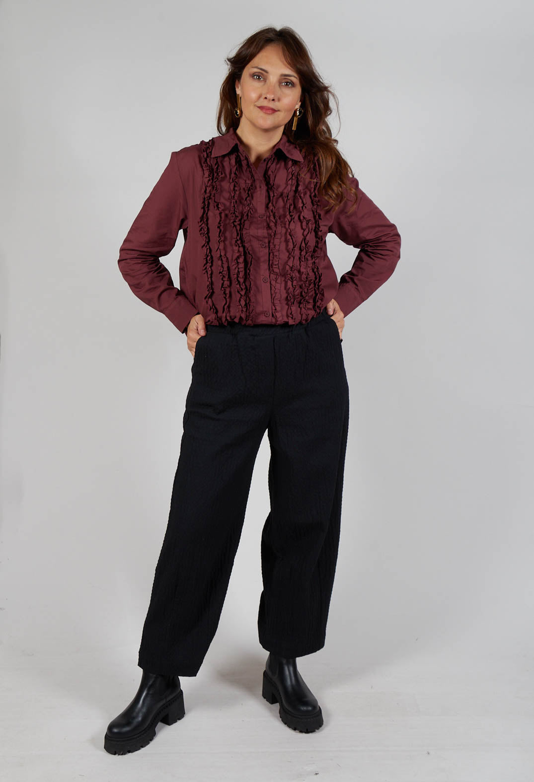 Crinkle Trousers in Black