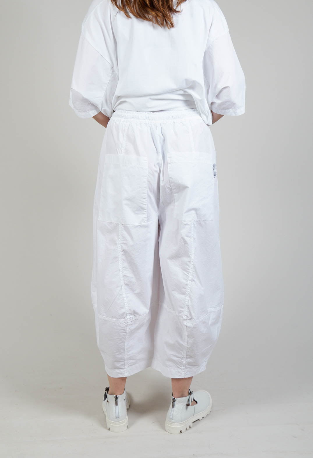 Cropped Balloon Leg Trousers in White