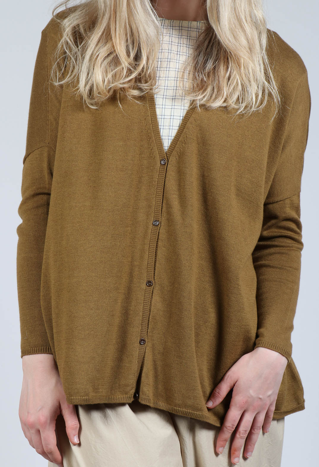 Cropped Cardigan in Tobacco