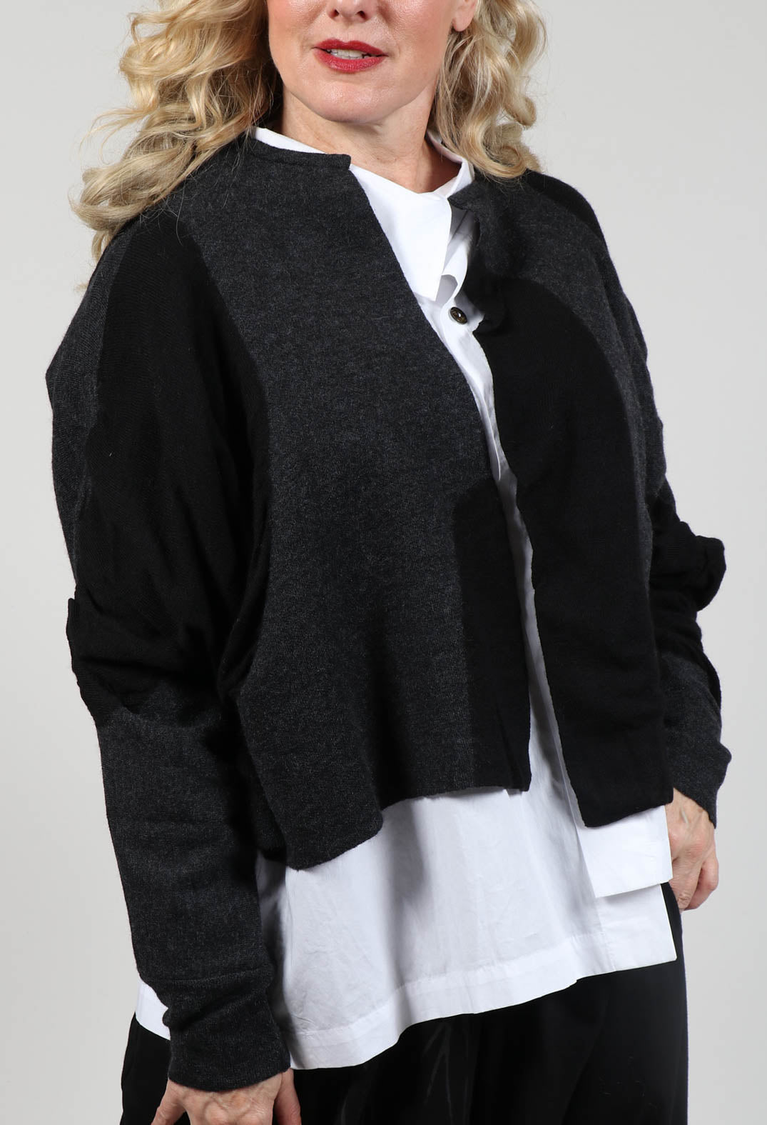 Cropped Cardigan with Contrasting Fabric in Grey