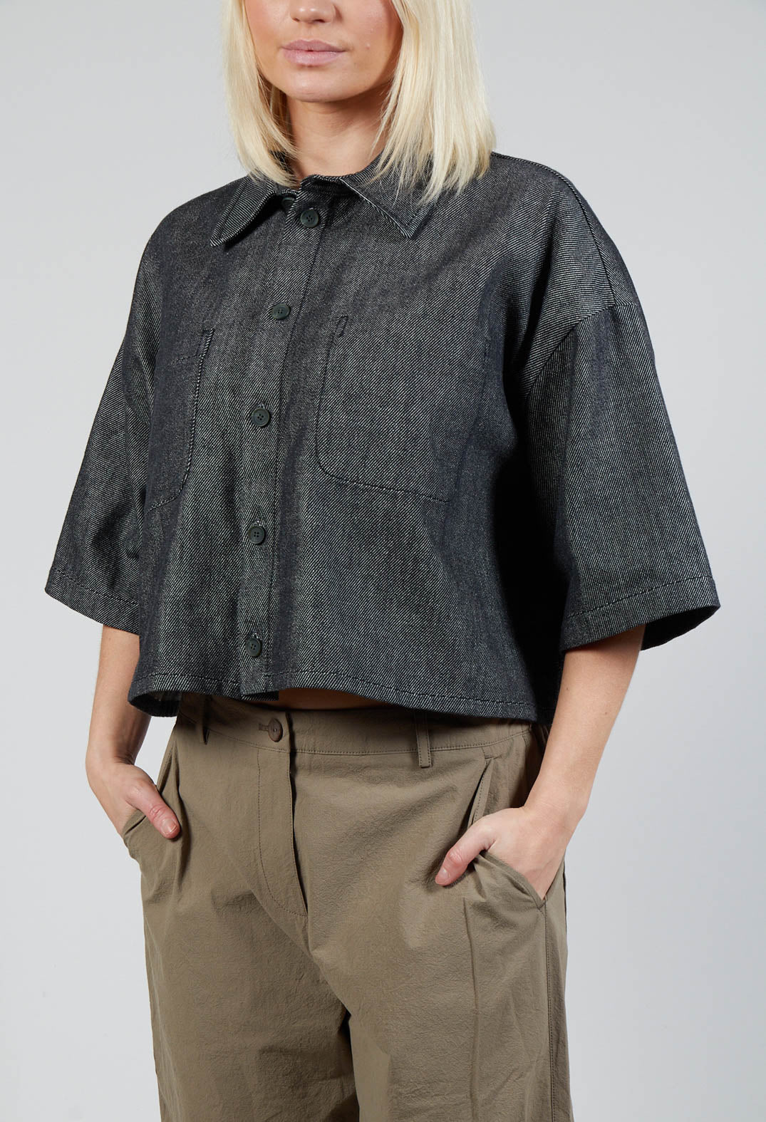 Cropped Denim Shirt in Dark Blue