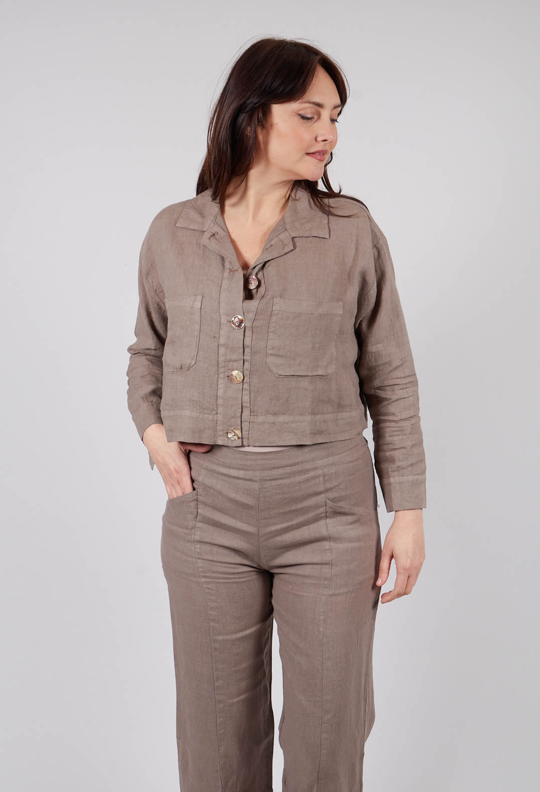 Cropped Jacket in Fango