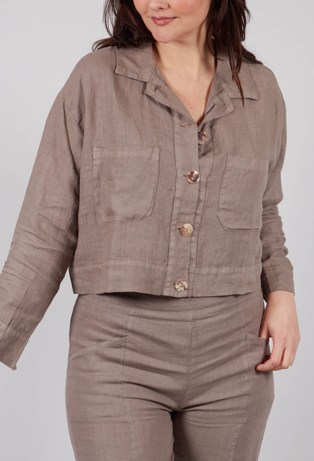Cropped Jacket in Fango