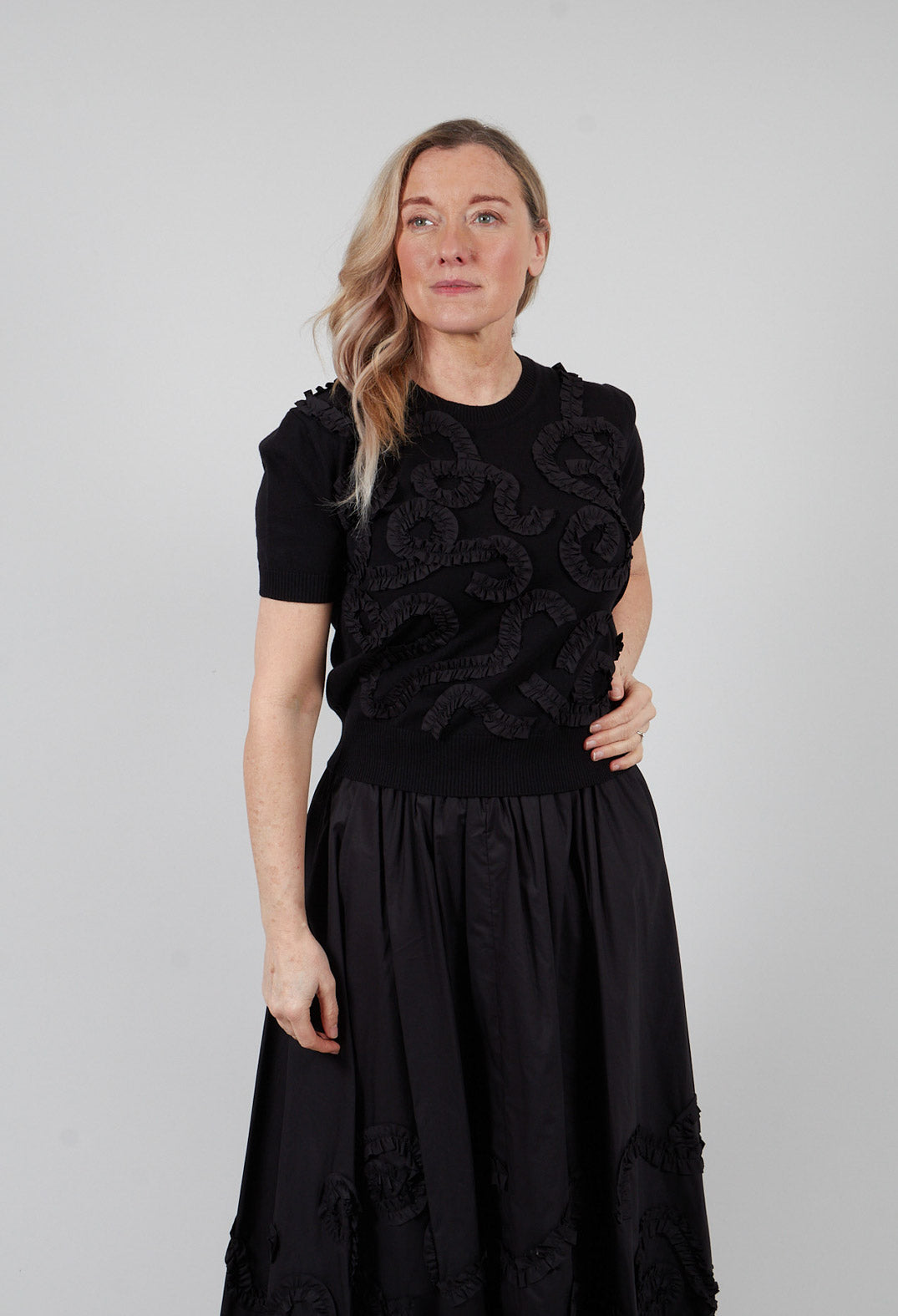 Cropped Jumper in Nero