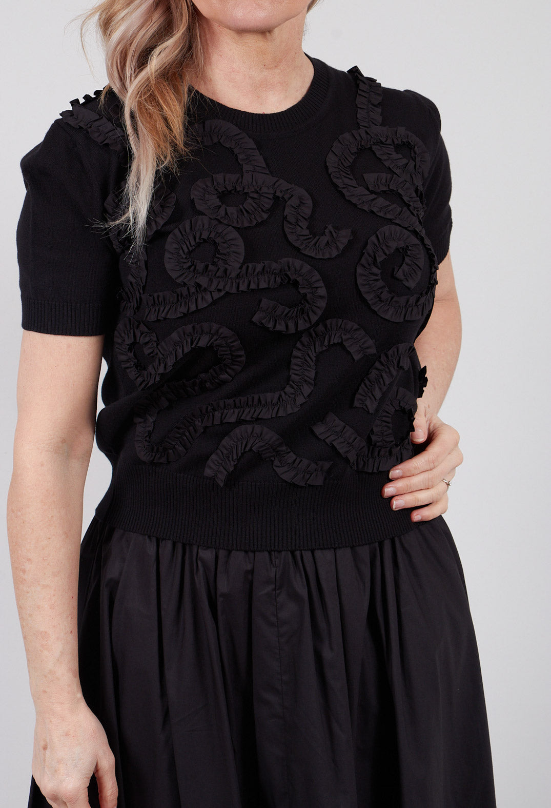 Cropped Jumper in Nero