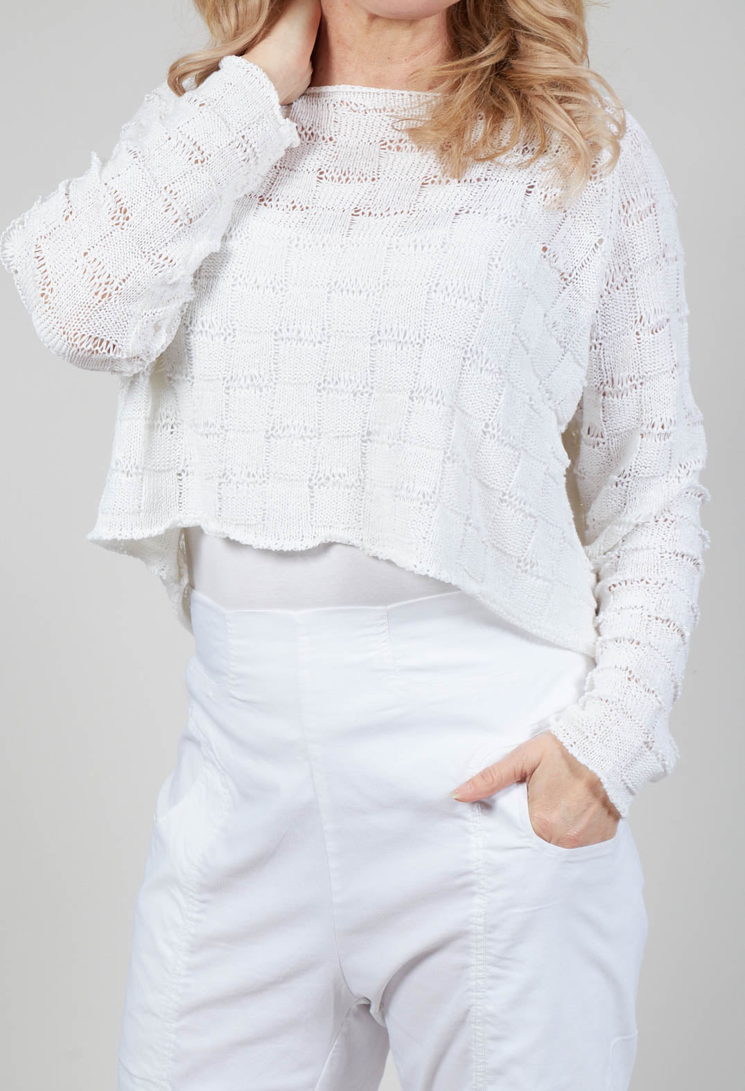 Cropped Jumper with Square Detail Knit in White