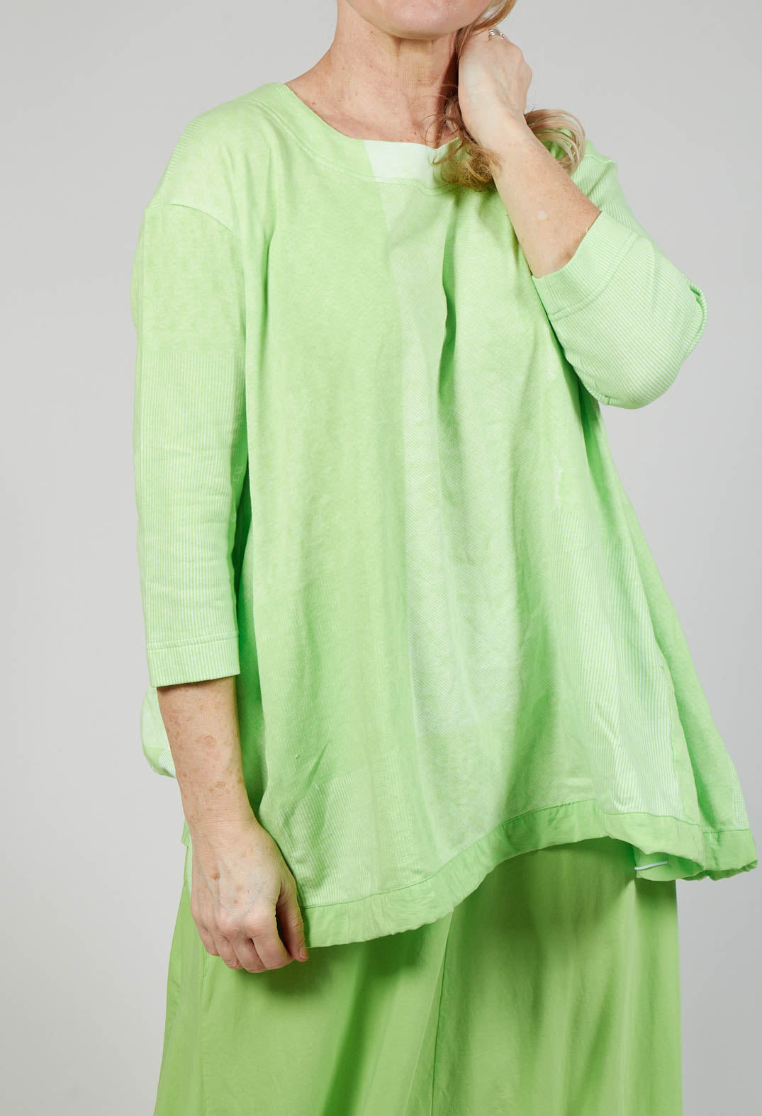 Cropped Sleeve Top with Drawstring Hem in Lime Print