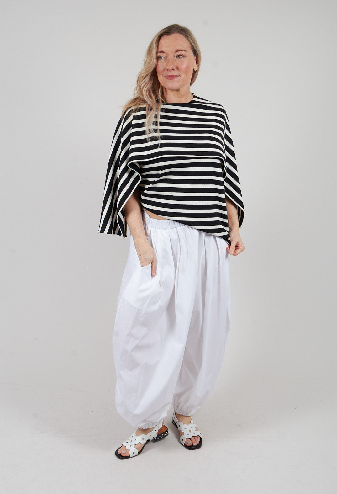 Cuffed Trouser in Off White