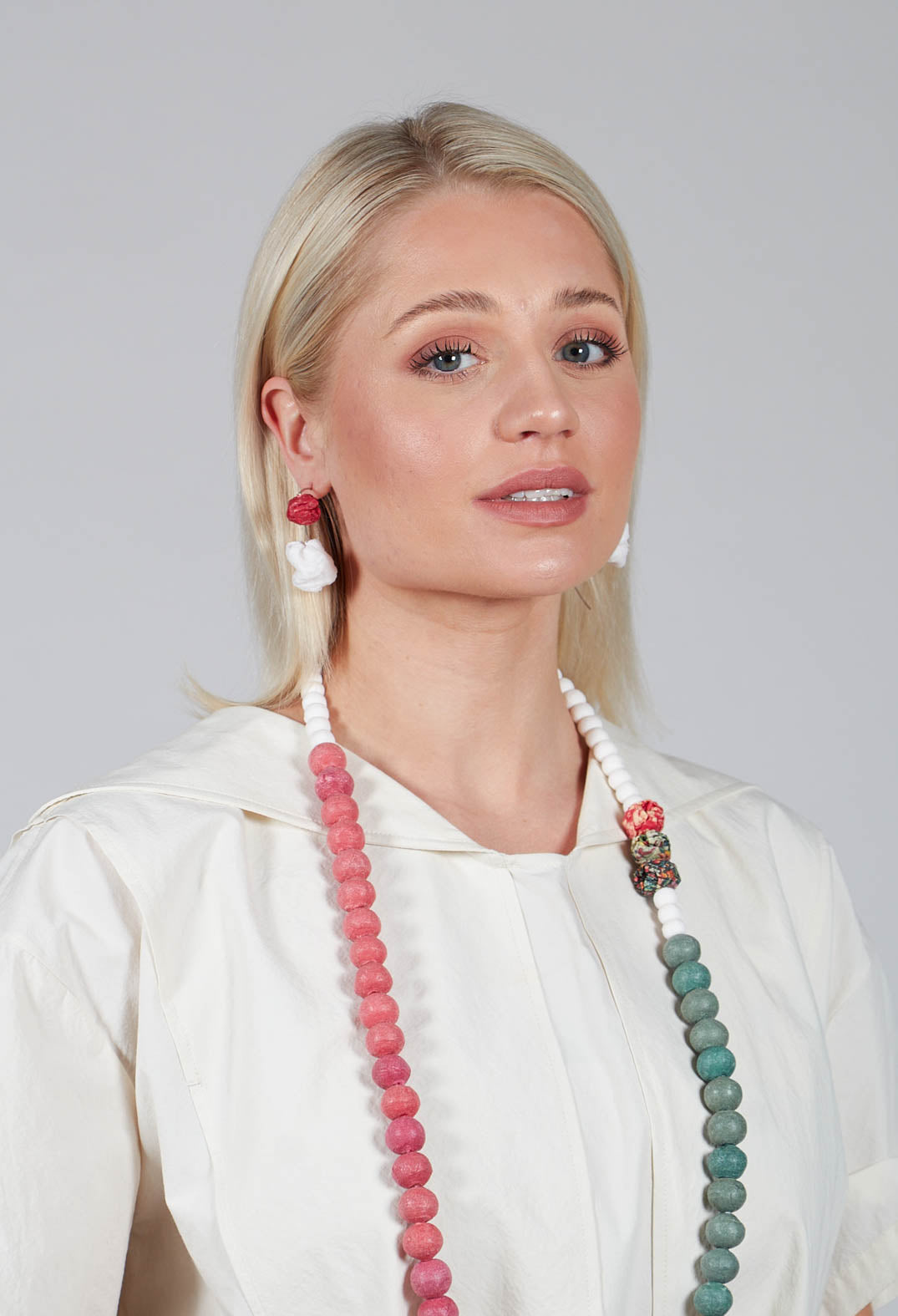 Curved Back Paper Mache Earrings in Bianco Red