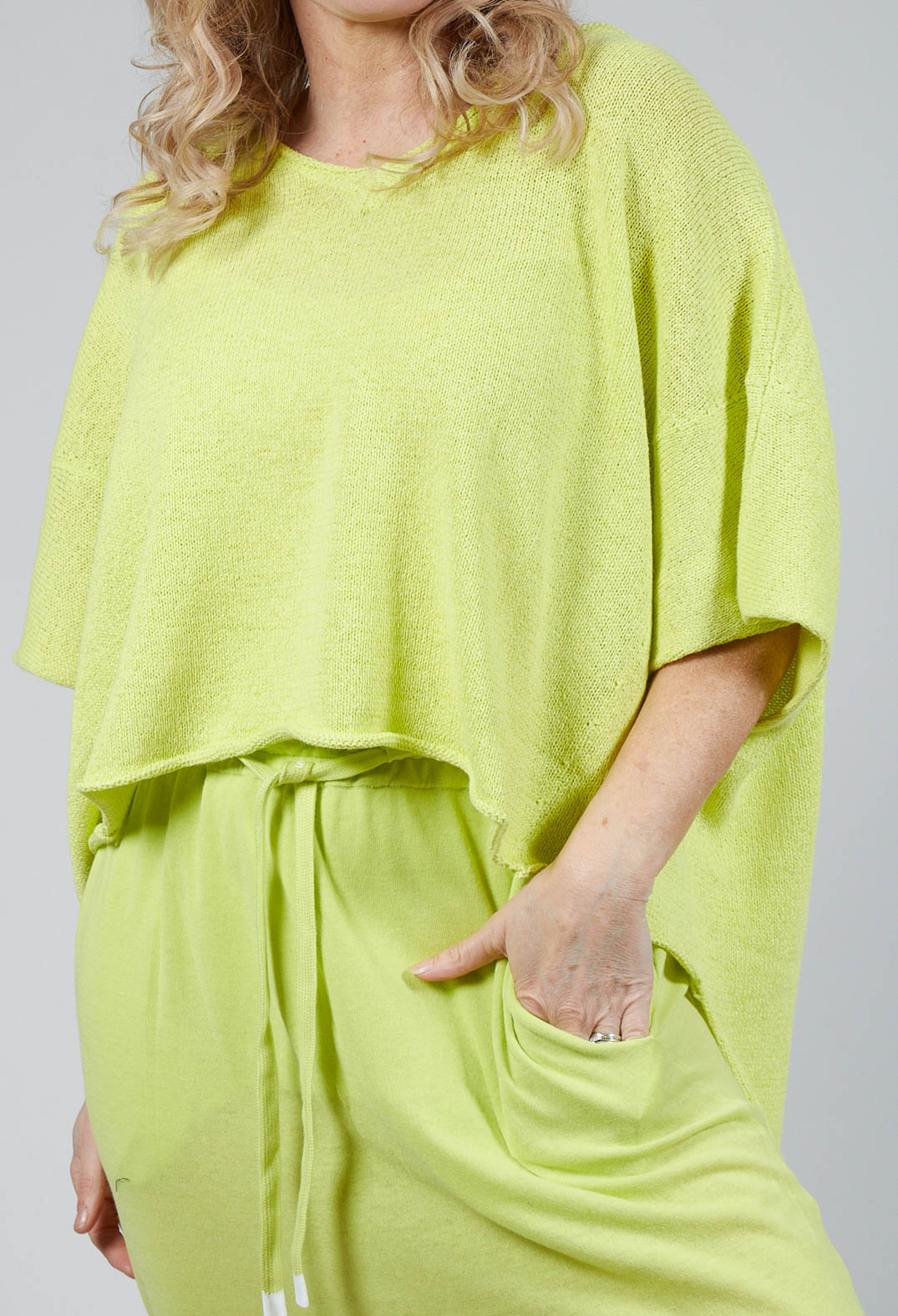 Curved Hem Jumper with Raw Edges in Sun