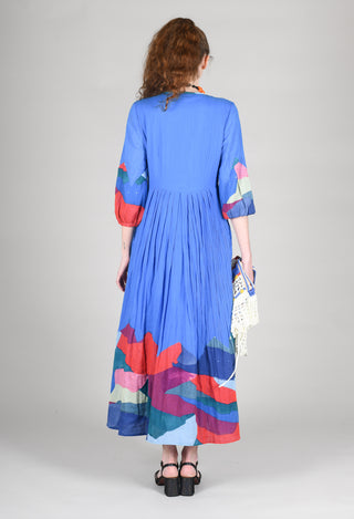Theatral Dress in Bleu and Petr