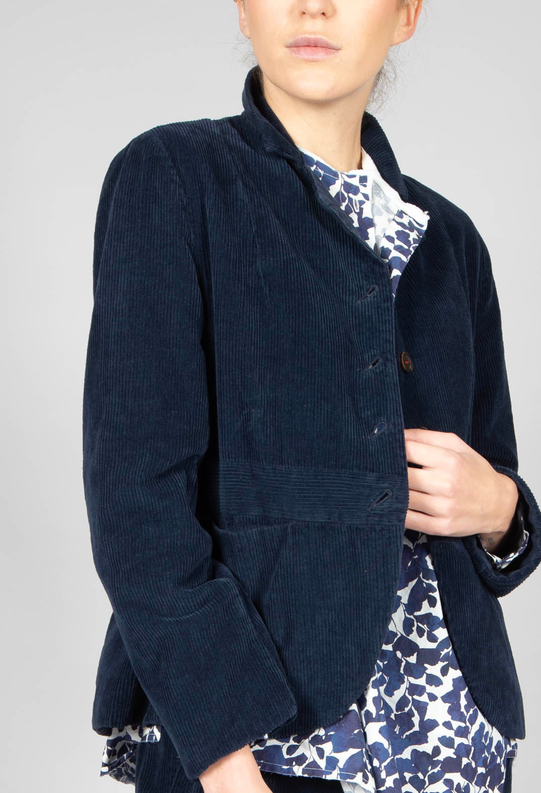 Valka Jacket in Navy