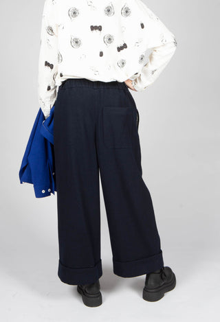 Turn-up Trouser in Navy